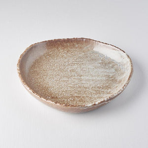 Plate ʻOnigiriʼ with High Rim Dry Dunes 25cm · €39 · CURATED BY EYEDS