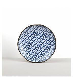 Round Plate Herringbone 23cm · €17 · CURATED BY EYEDS